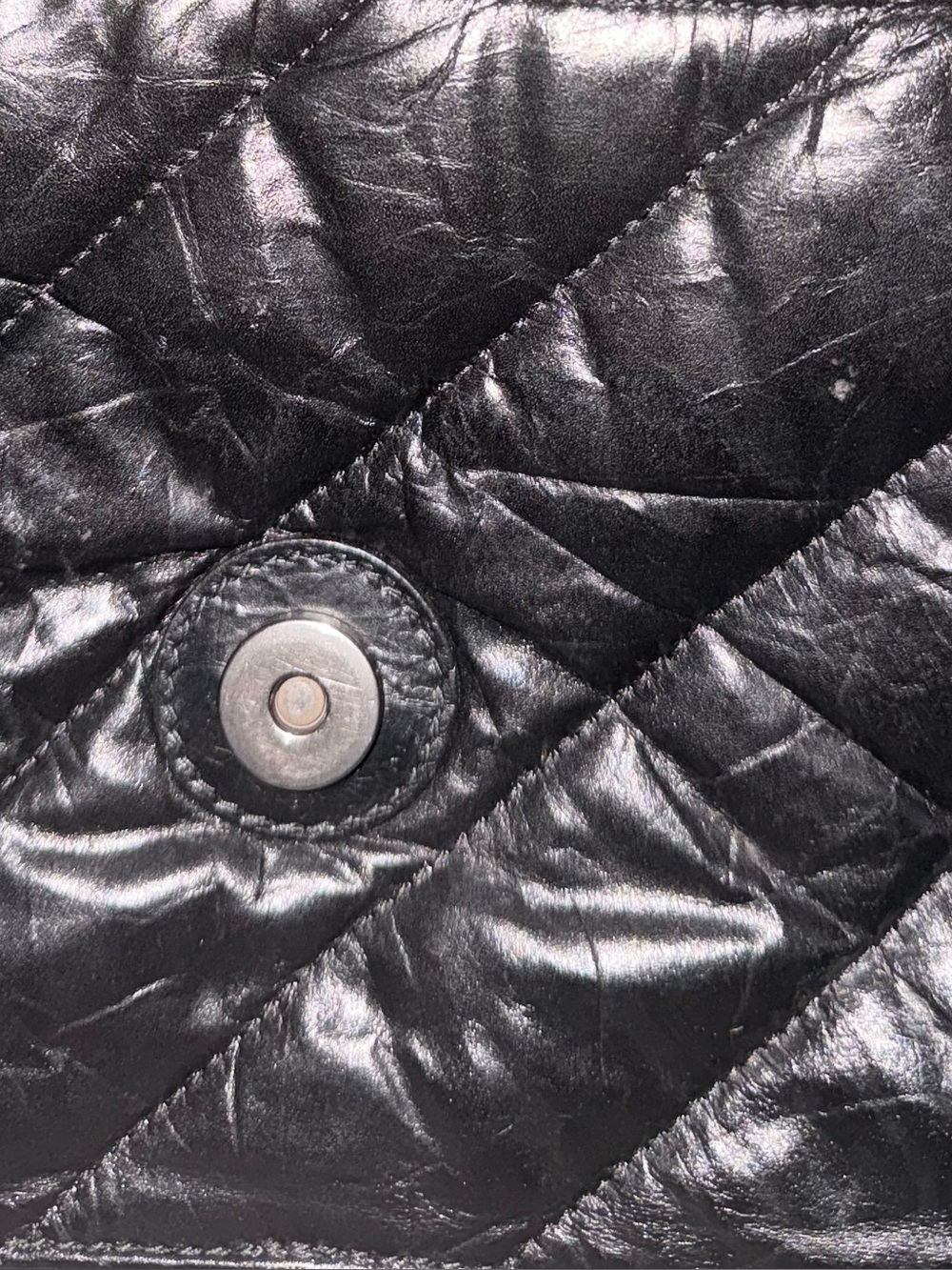Authentic Balenciaga Crush Medium Chain Bag — Black - Picture 4 of 12
